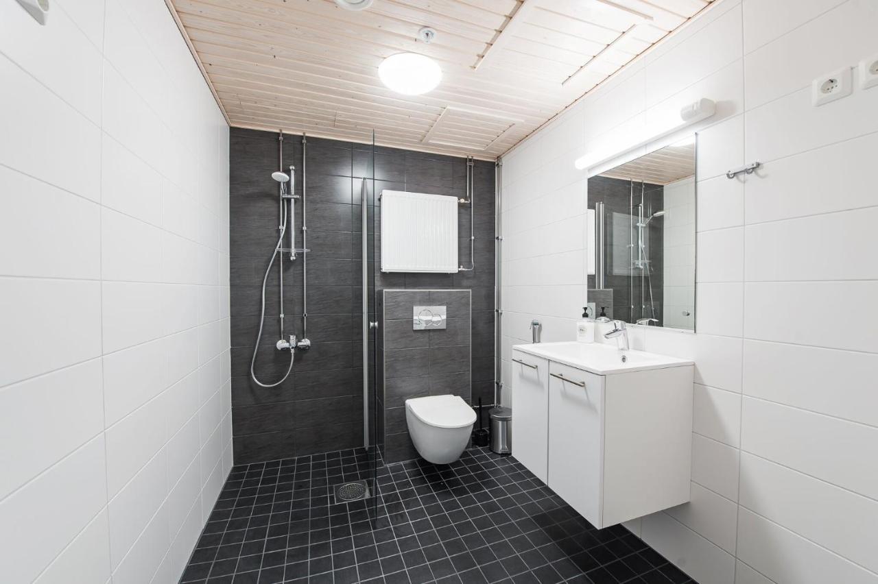 Forenom Serviced Apartments Vantaa Neilikkatie Екстериор снимка