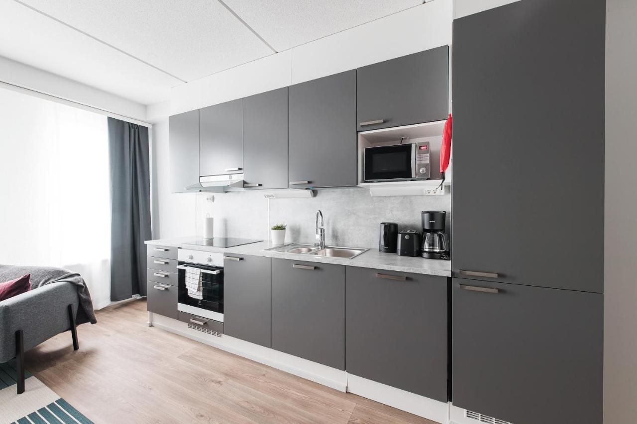 Forenom Serviced Apartments Vantaa Neilikkatie Екстериор снимка