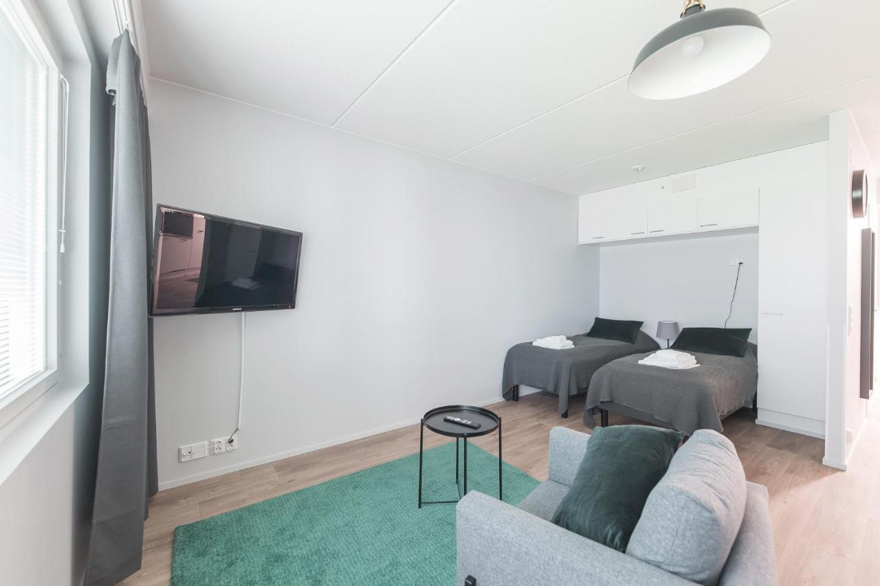 Forenom Serviced Apartments Vantaa Neilikkatie Екстериор снимка